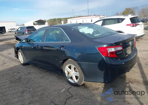 2012 Toyota Camry Se z USA, uszkodzony, nr VIN 4T1BF1FK6CU085604